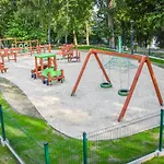 度假村 Osrodek Turystyczny *