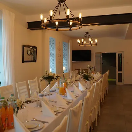 Osrodek Turystyczny *